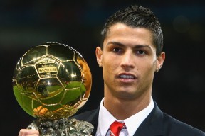FIFA官方中文官网-王者归来，字母哥引爆切尔西，首秀惊艳挺进下一轮